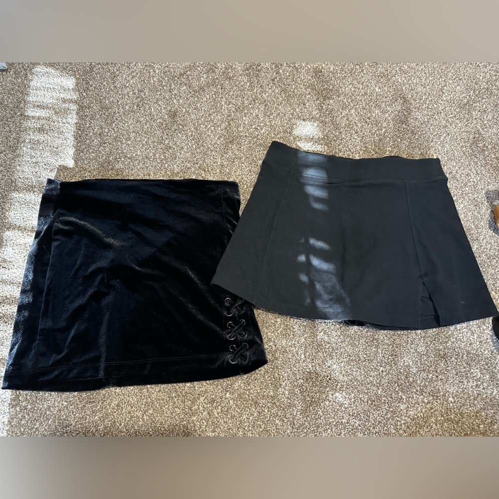 Black Velvet skirt and tennis skort bundle. Vs pink and forever21